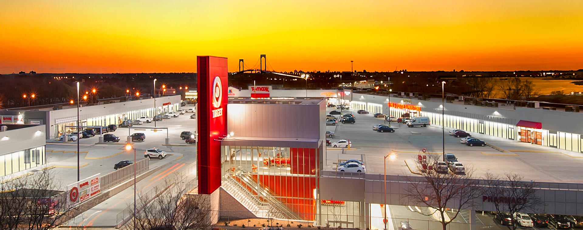 Throggs Neck Shopping Center Throggs Neck Shopping Center